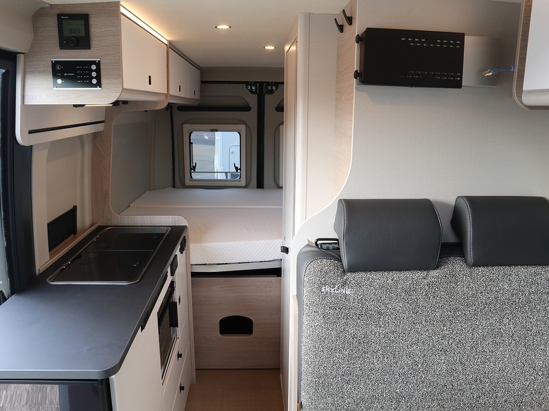 Burstner Skyline Campeo C600  Motorhome - Large 14
