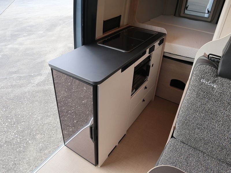 Burstner Skyline Campeo C600  Motorhome - Large 17