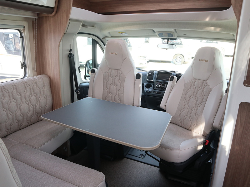 Burstner Limited T IT 690G  Motorhome - Large 12