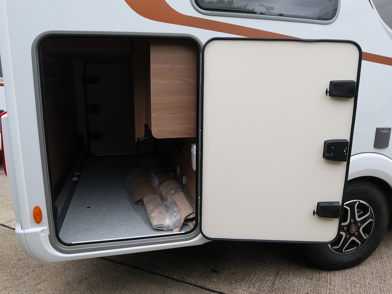 Burstner Lyseo TD 644G  Motorhome - Large 4