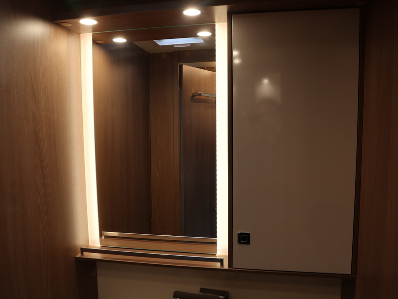 Burstner Lyseo TD 644G  Motorhome - Large 14