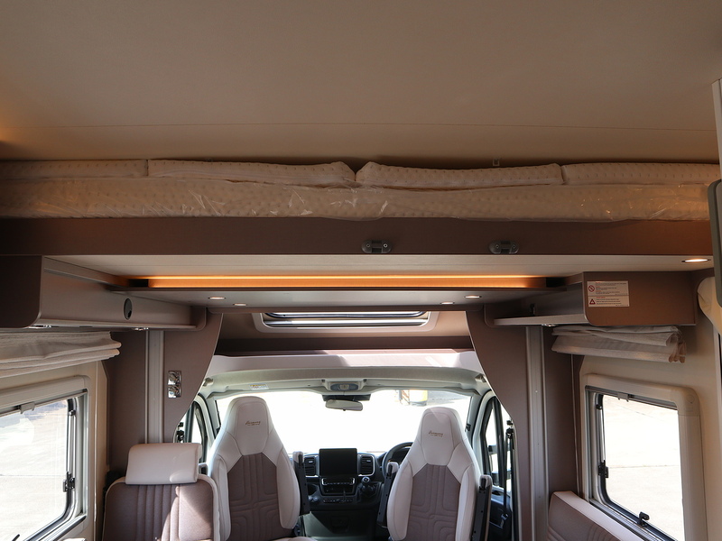 Burstner Lyseo TD Harmony 594  Motorhome - Large 16