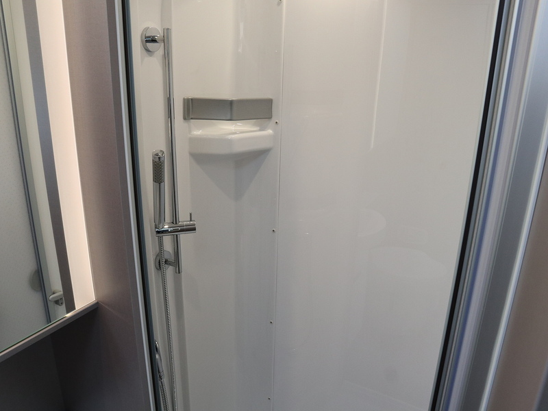 Burstner Lyseo TD Harmony 594  Motorhome - Large 24