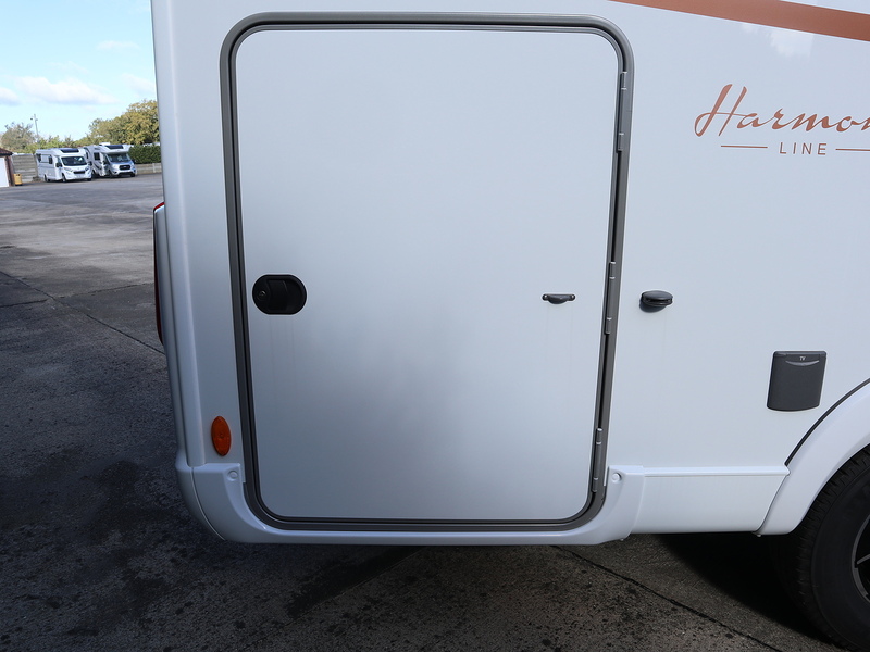 Burstner Lyseo TD 690G  Motorhome - Large 3