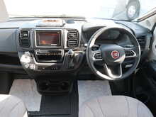 Burstner Lyseo TD 690G  Motorhome9