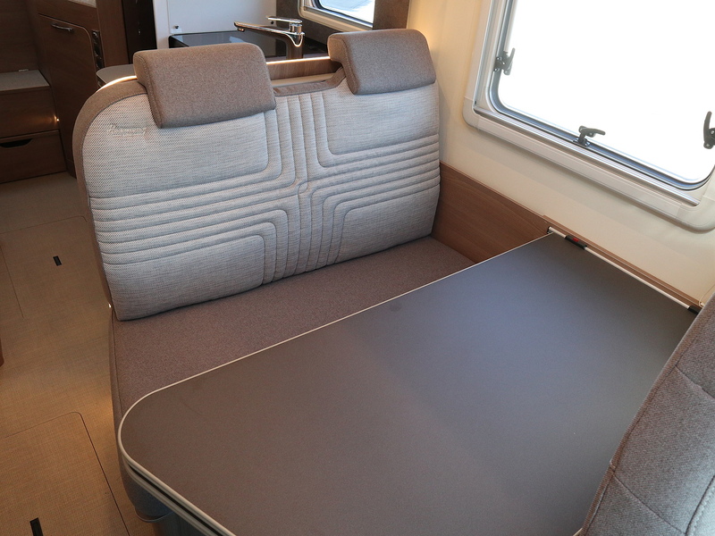 Burstner Lyseo TD 690G  Motorhome - Large 11