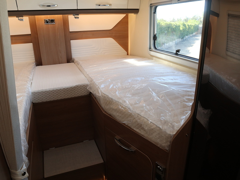 Burstner Lyseo TD 690G  Motorhome - Large 22