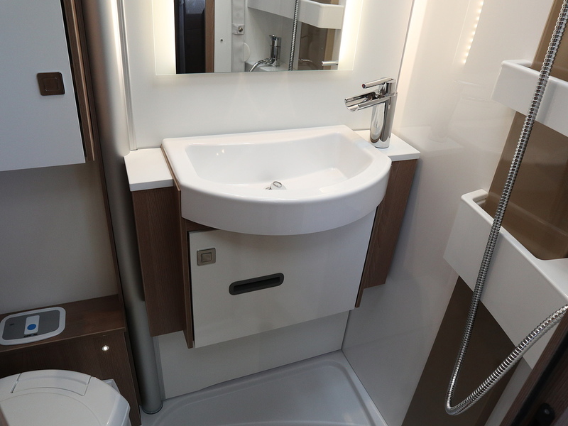 Burstner Lyseo TD 690G  Motorhome - Large 28