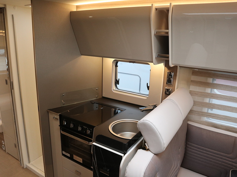 Burstner Lyseo Harmony I 744  A Class - Large 19