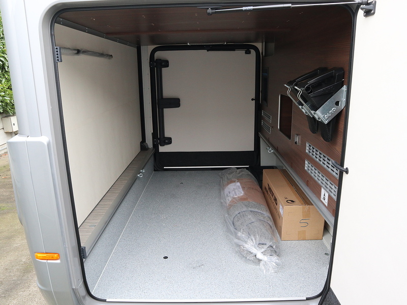 Burstner Elegance 910G  Motorhome - Large 6