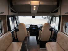 Burstner Elegance 910G  Motorhome9