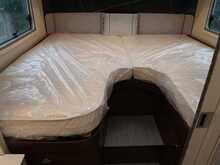 Burstner Elegance 910G  Motorhome22