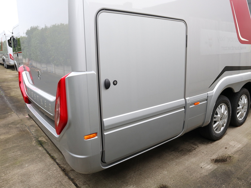 Burstner Elegance 910G  Motorhome - Large 5