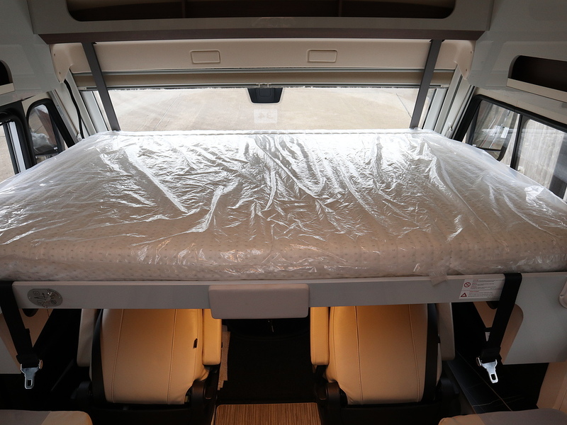 Burstner Elegance 910G  Motorhome - Large 17