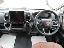 Burstner Lyseo Harmony 744  Motorhome9