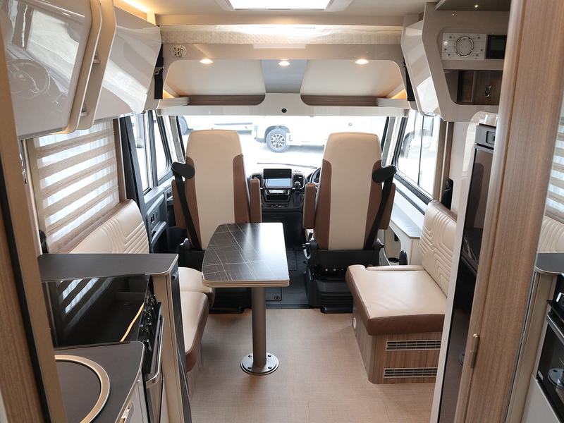 Burstner Lyseo I 736  A Class - Large 28