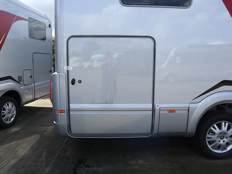 Burstner Elegance 920G  Motorhome - Large 3