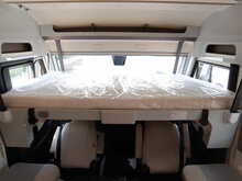Burstner Elegance 920G  Motorhome14
