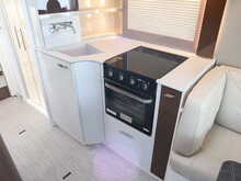Burstner Elegance 920G  Motorhome18