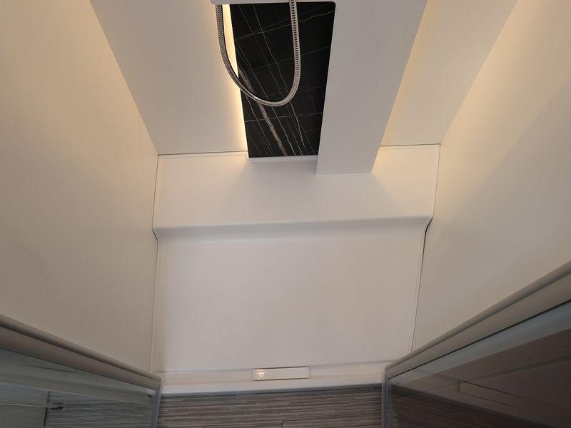Burstner Elegance 920G  Motorhome - Large 28