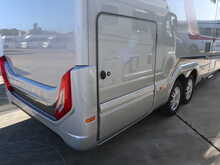 Burstner Elegance 920G  A Class5