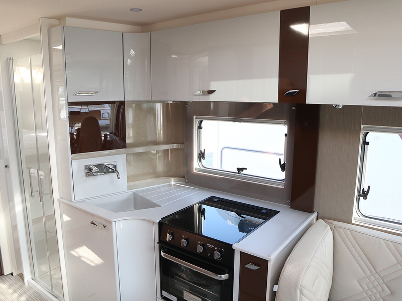Burstner Elegance 920G  A Class - Large 21