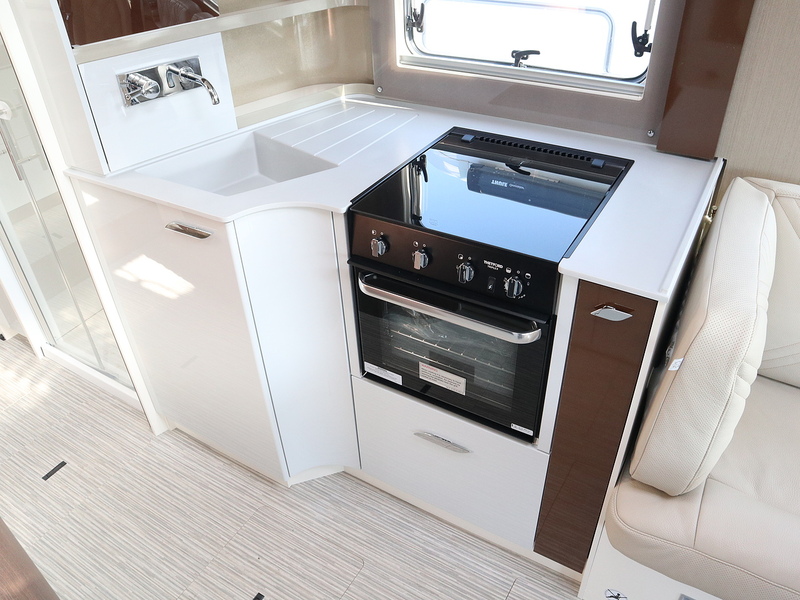 Burstner Elegance 920G  A Class - Large 22