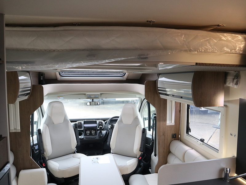 Rollerteam T-Line 740 2026 Motorhome - Large 15