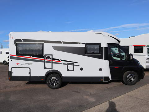 Rollerteam T-Line 700 Motorhome - N2266