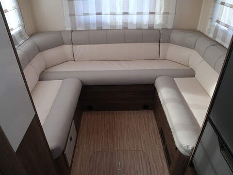 Rollerteam T-Line 700 Motorhome - N2266