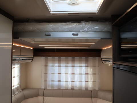Rollerteam T-Line 700 Motorhome - N2266