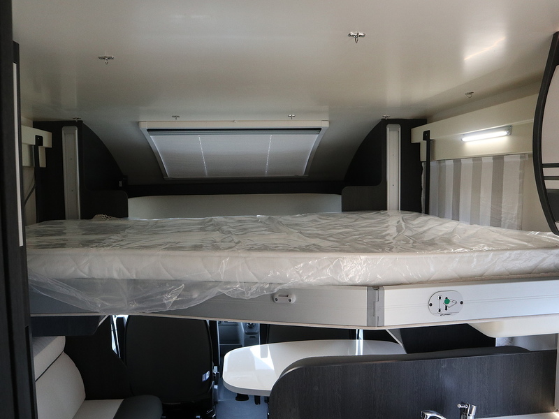 Rollerteam Zefiro 685 2026 Motorhome - Large 15