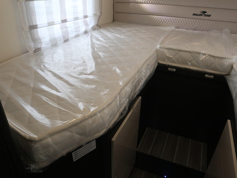 Rollerteam Zefiro 685 2026 Motorhome - Large 21