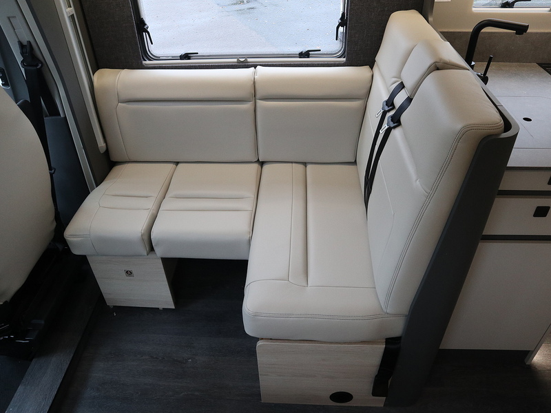 Autotrail F-Line F74 2026 Motorhome - Large 12