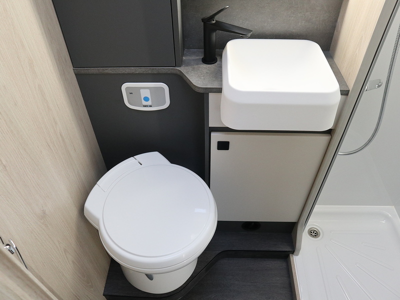 Autotrail F-Line F74 2026 Motorhome - Large 24