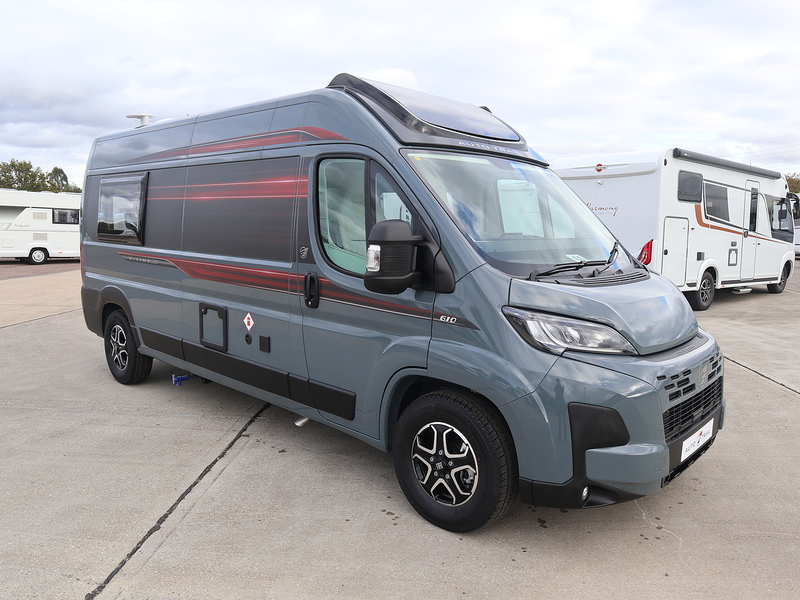 Autotrail V Line 610SE 2026 Campervan - Large 2