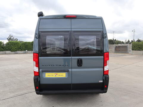 Autotrail V Line 610SE Campervan - N2277