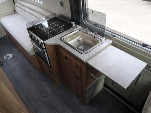Autotrail V Line 610SE Campervan - N2277