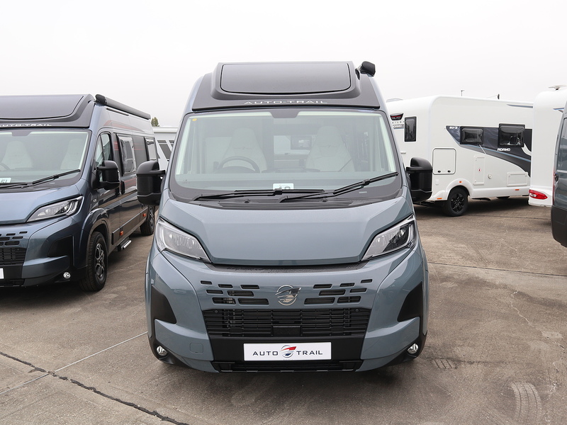 Autotrail V Line 610 Sport 2026 Campervan - Large 1