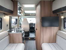 Autotrail V Line 610 Sport 2026 Campervan19
