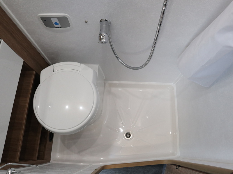 Autotrail V Line 610 Sport 2026 Campervan - Large 20