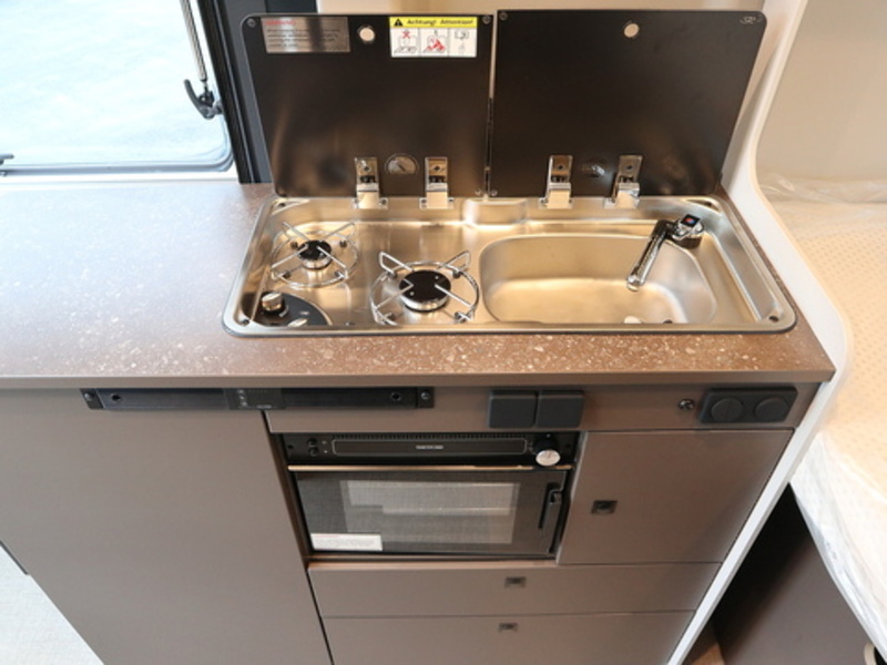 Burstner B66 C 600 2026 Campervan - Large 9