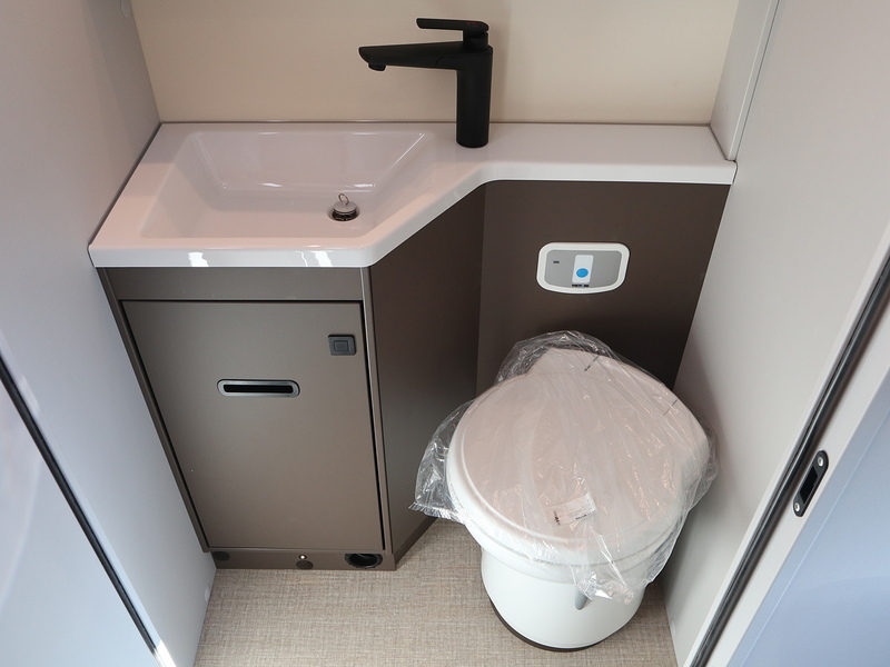 Burstner B66 IT 644 G 2026 Motorhome - Large 9