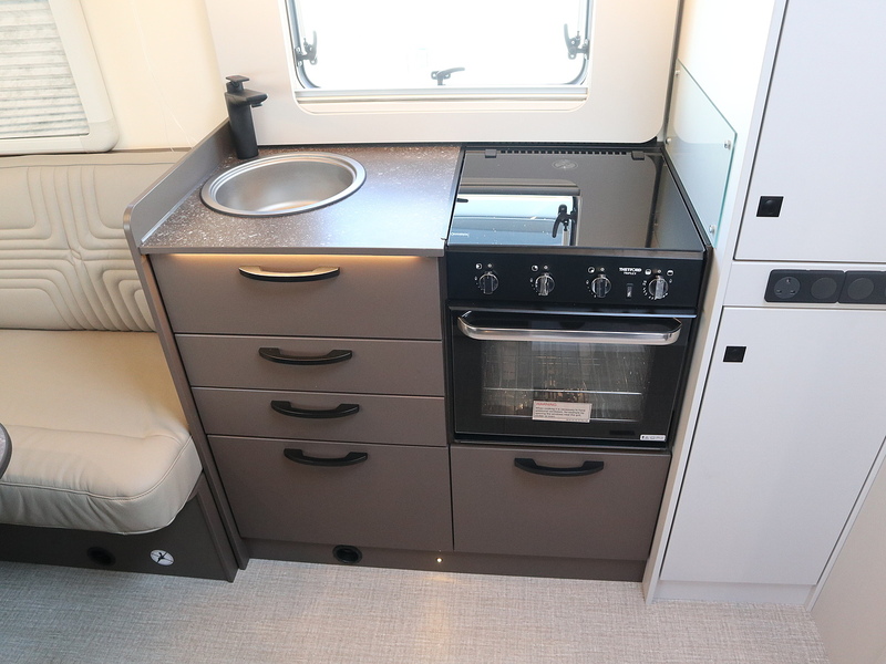 Burstner B66 IT 644 G 2026 Motorhome - Large 16