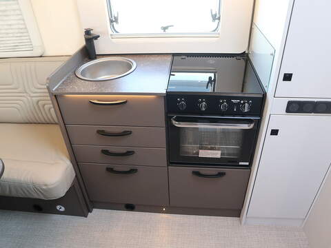Burstner B66 IT 644 G Motorhome - N2318