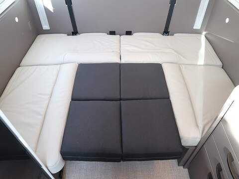 Burstner B66 IT 644 G Motorhome - N2318