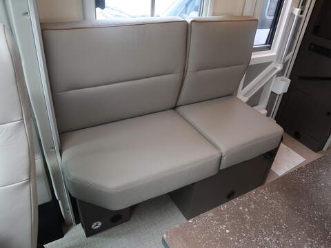 Burstner B66 IT 684 G Motorhome - N2323
