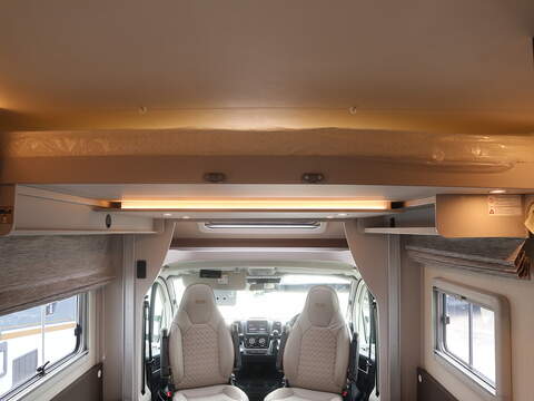 Burstner B66 IT 684 G Motorhome - N2323