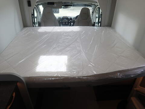 Burstner B66 IT 684 G Motorhome - N2323