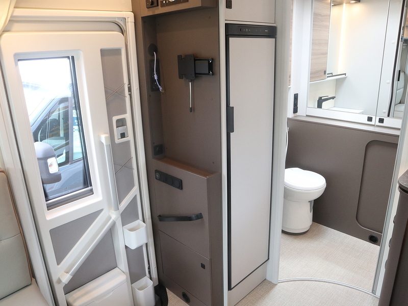 Burstner B66 IT 684 G Motorhome - N2323